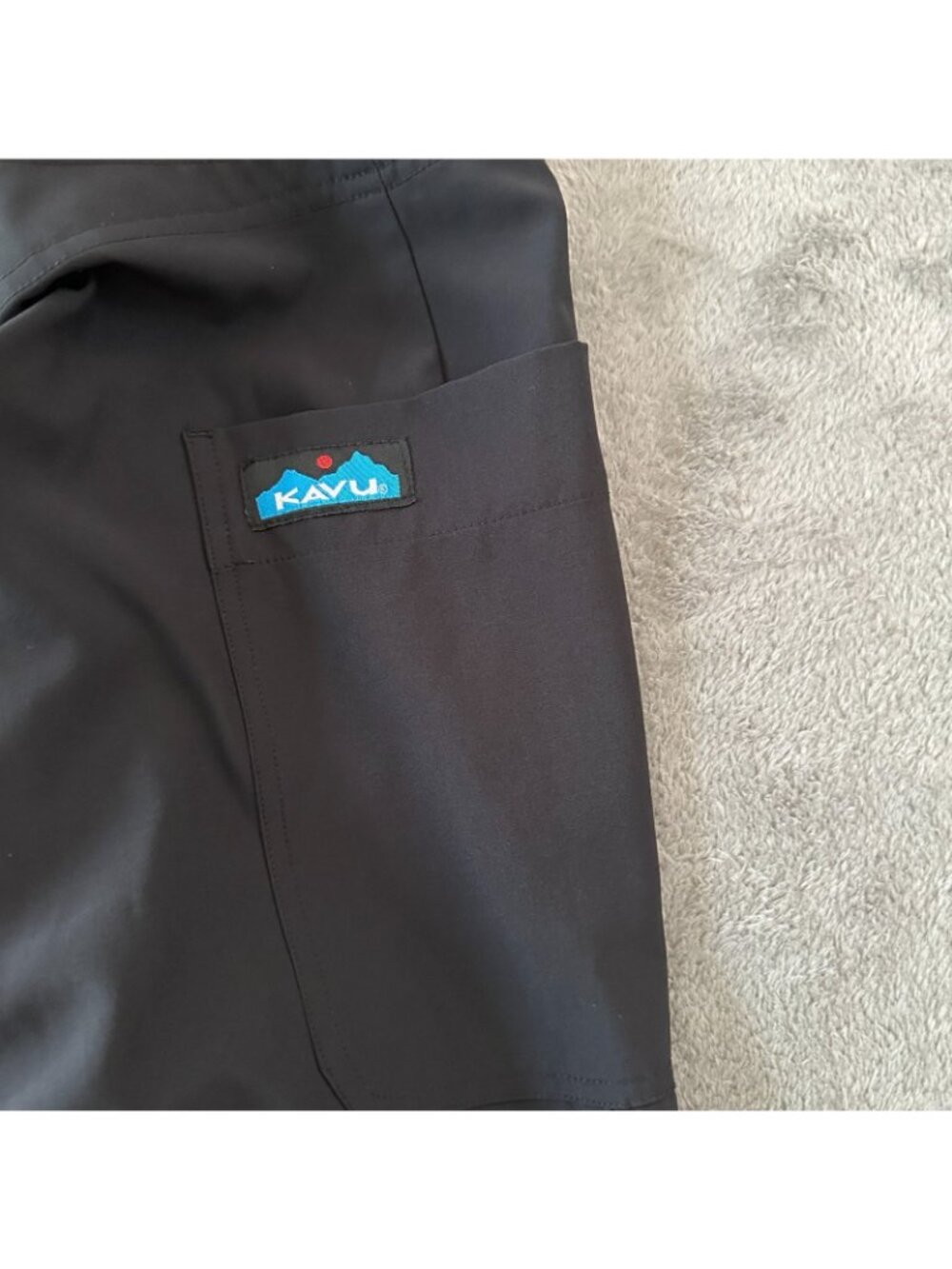 Kavu San Blas Black Overalls Jumpsuit Women's size XL Outdoor Hiking - Picture 6 of 6
